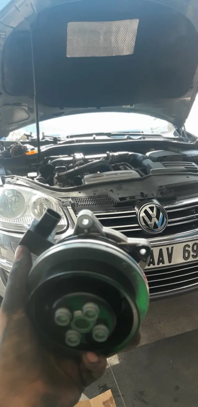 Nihat Otomotiv Eskişehir Volkswagen ve Audi servisi atölye karesi 1