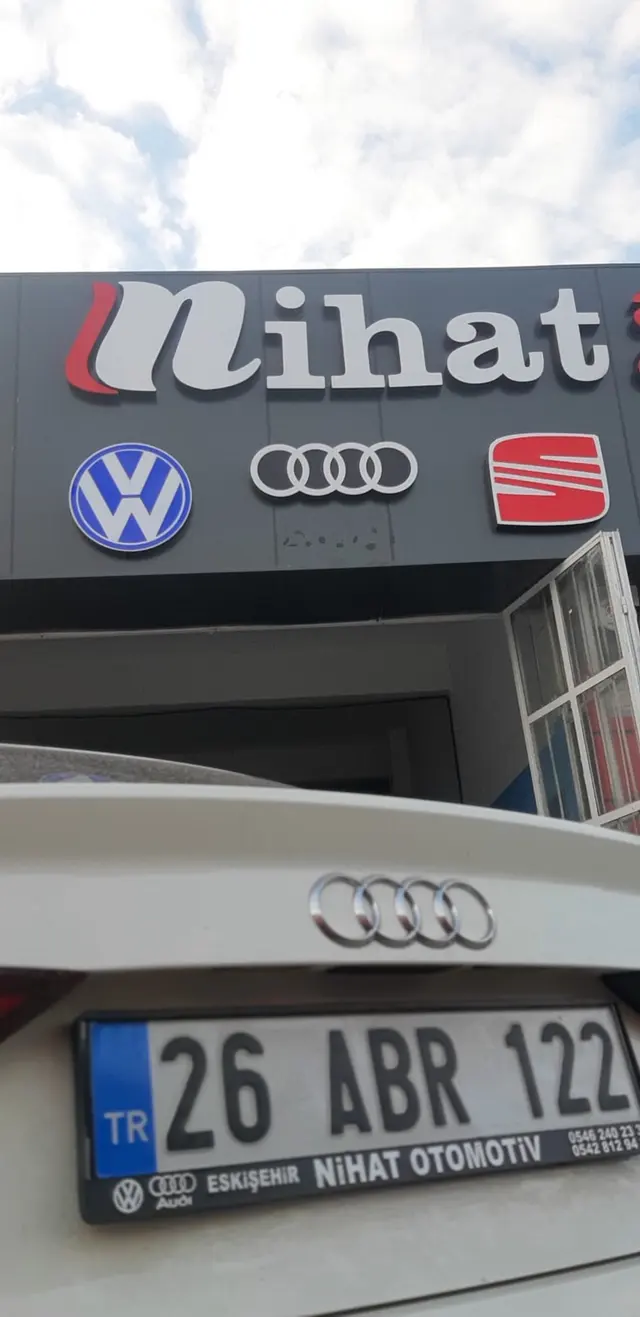 Nihat Otomotiv Eskişehir Volkswagen ve Audi servisi atölye karesi 17