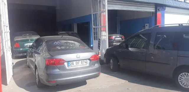 Nihat Otomotiv Eskişehir Volkswagen ve Audi servisi atölye karesi 18