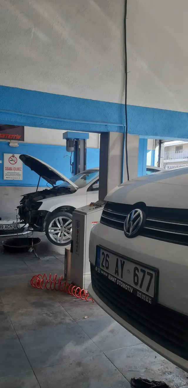 Nihat Otomotiv Eskişehir Volkswagen ve Audi servisi atölye karesi 23