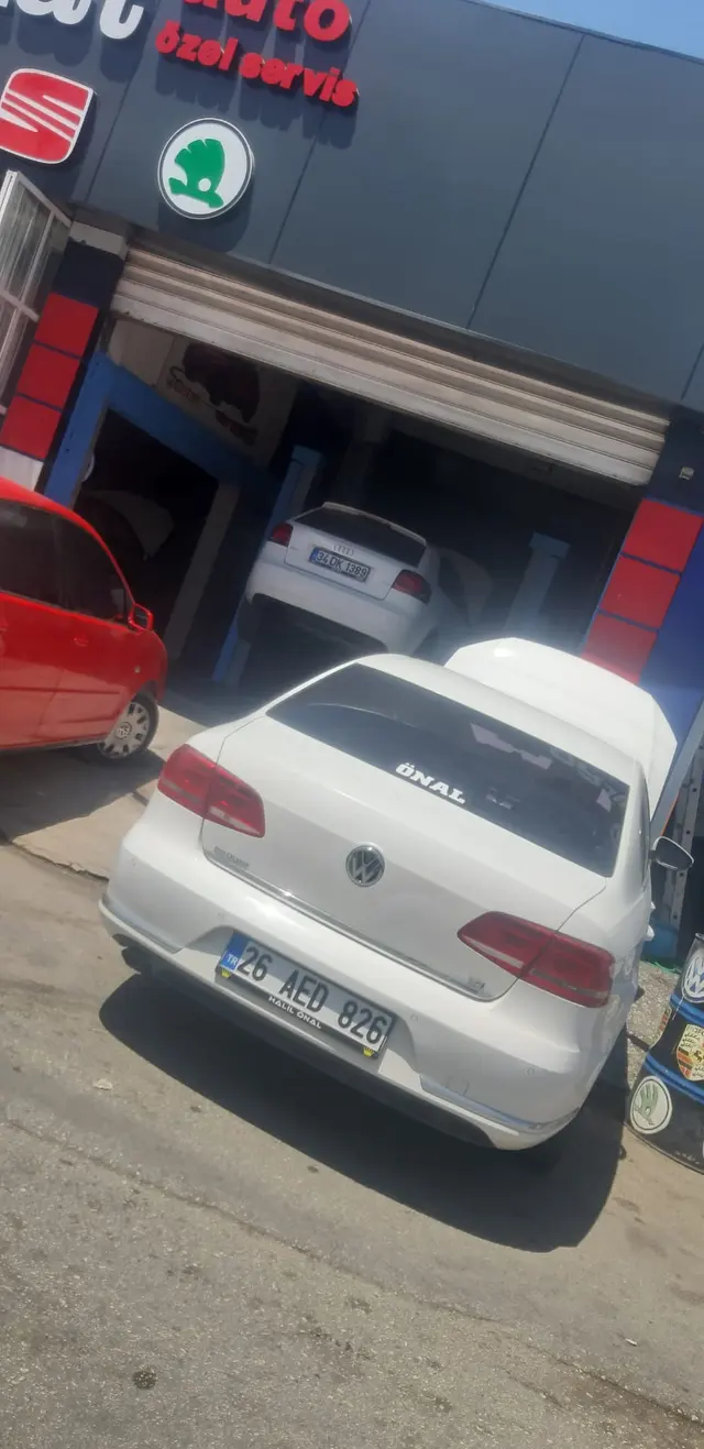 Nihat Otomotiv Eskişehir Volkswagen ve Audi servisi atölye karesi 8